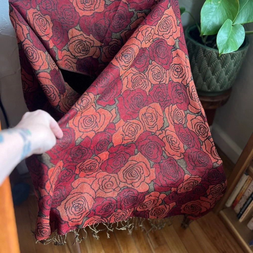 Boho Red Rose Floral Pashmina Style Shawl Scarf Jacquard Wrap